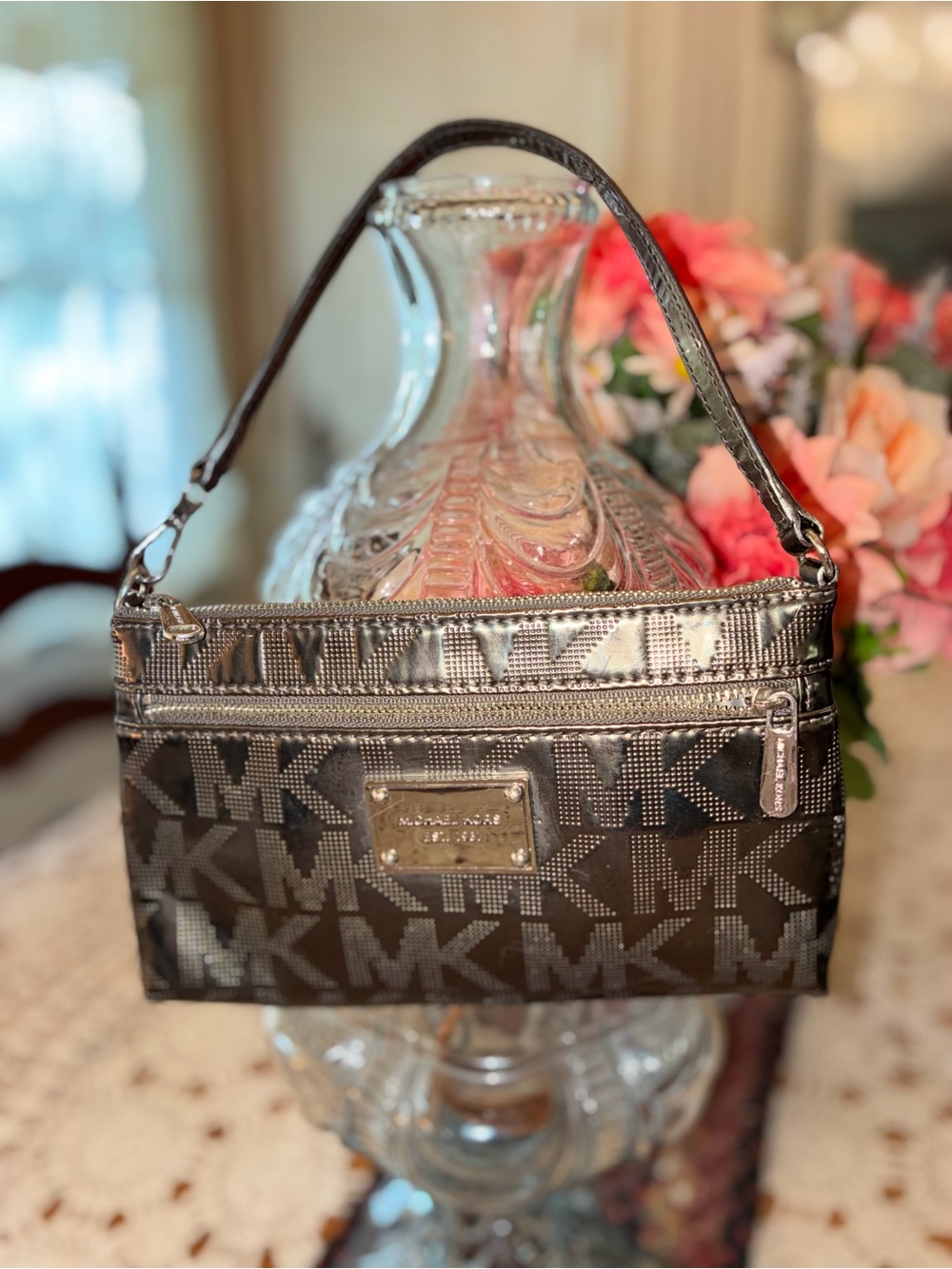 Michael Kors Jet Set Metallic Pewter MK Logo Mini Wristlet - Picture 11 of 14
